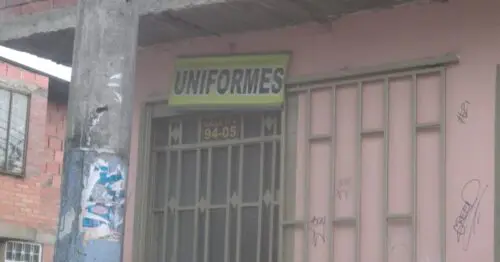 UNIFORMES CALLE 70A CON 94 UNIFORMES CALLE 70A CON 94